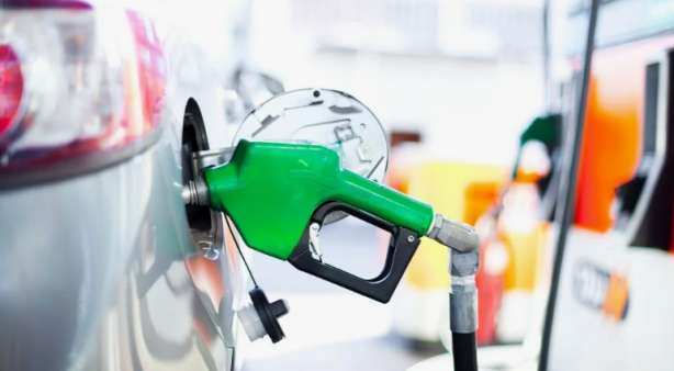 Foto - Daha yeni indirim gelmişti! Akaryakıt fiyatlarıyla ilgili vatandaşı şok içerisinde bırakacak haber