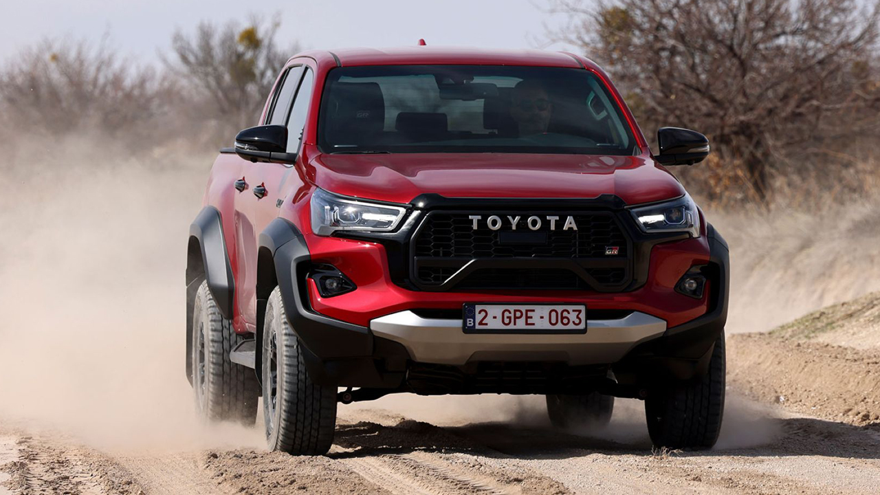 Foto - Dakar Rallisi’nin gücü Hilux GR SPORT’ta buluştu! Sportif tasarım ve yüksek performansla şimdi Türkiye’de