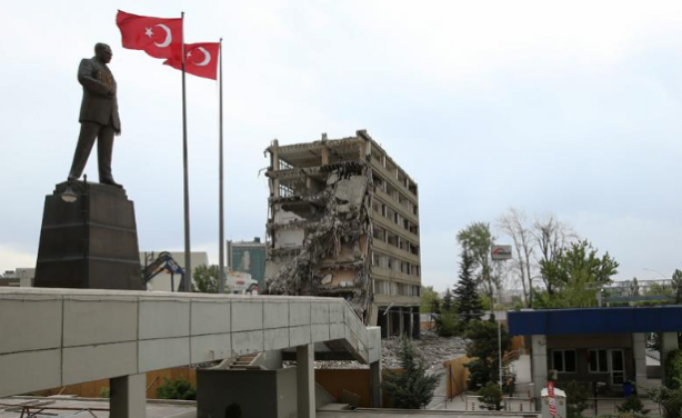 Foto - Dakika dakika 15 Temmuz! İhanet bu millete bir destan yazdırdı