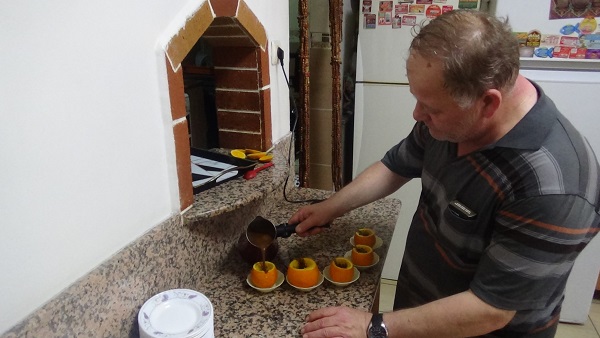 Foto - Damak çatlatan lezzet: Portakallı kahve