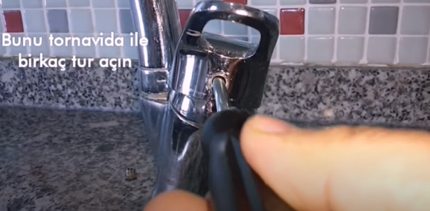 Foto - Damlayan muslukları çöpe atmayın! Bu yöntemle su sızıntılarını anında kesebilirsiniz