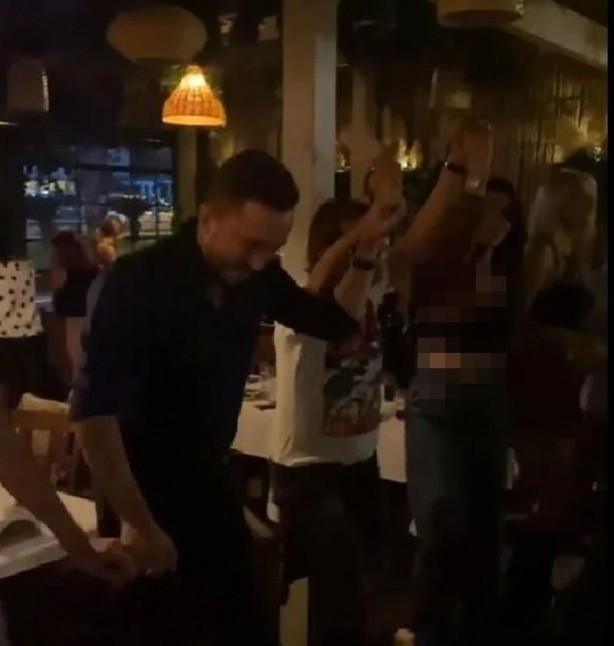 Foto - Dansözlü korona eğlencesi yaptılar! Sosyal medyada paylaştılar