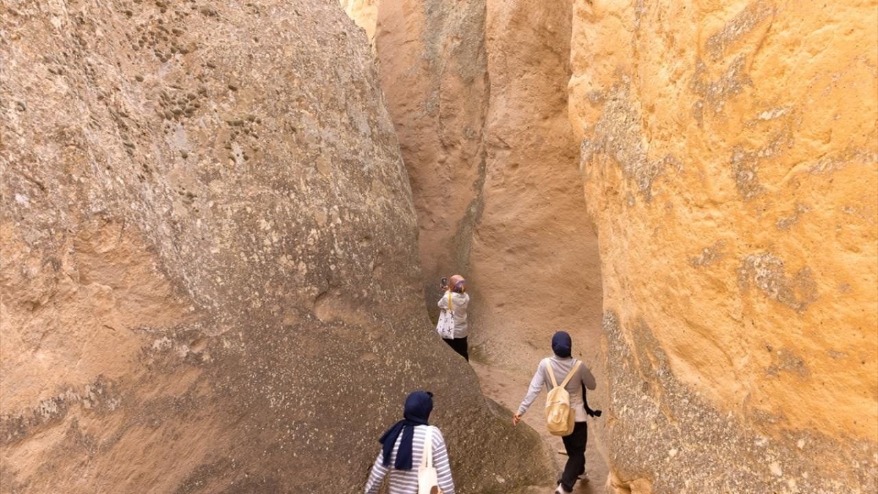 Foto - Dar geçitleriyle dikkat çekiyor! Avla Kanyonu ziyaretçilerini ağırlıyor