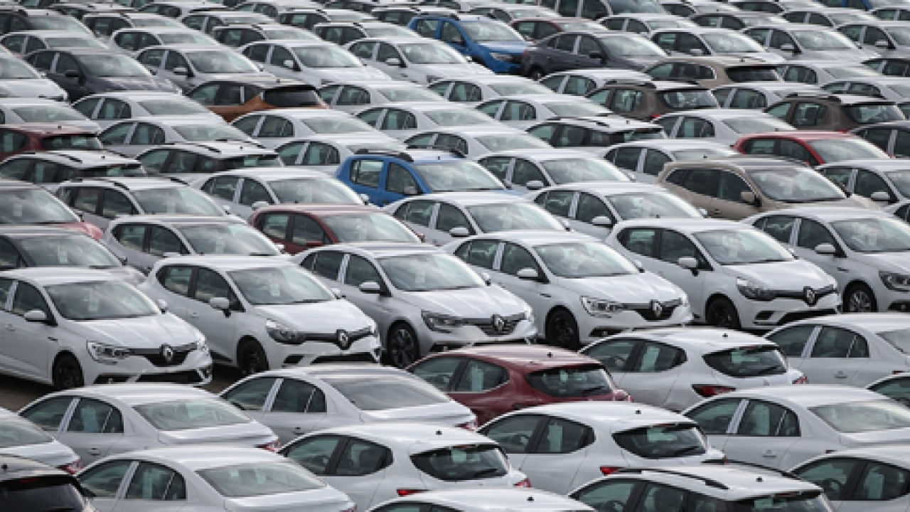 Daralma değil, yön değişimi! Otomotivde fren bireyselde gaz ticaride