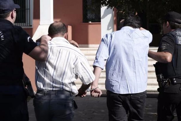 Foto - Darbe girişimcilerinin utanç anları!