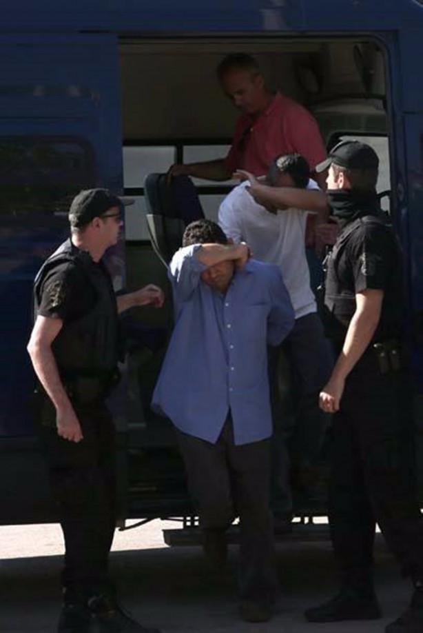  Darbe girişimcilerinin utanç anları!