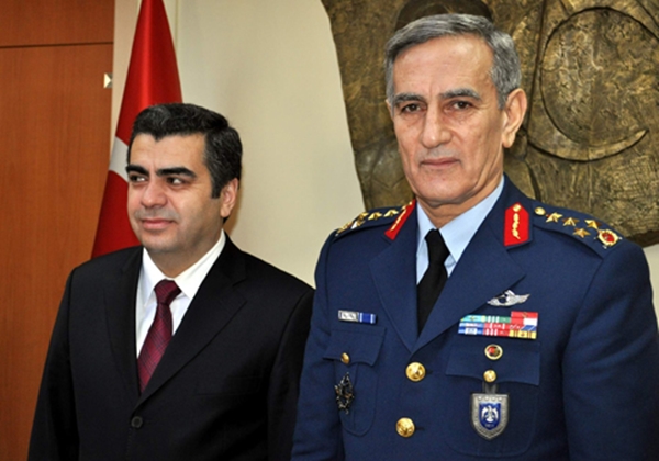 Foto - Darbe girişimcisi Akın Öztürk kimdir?