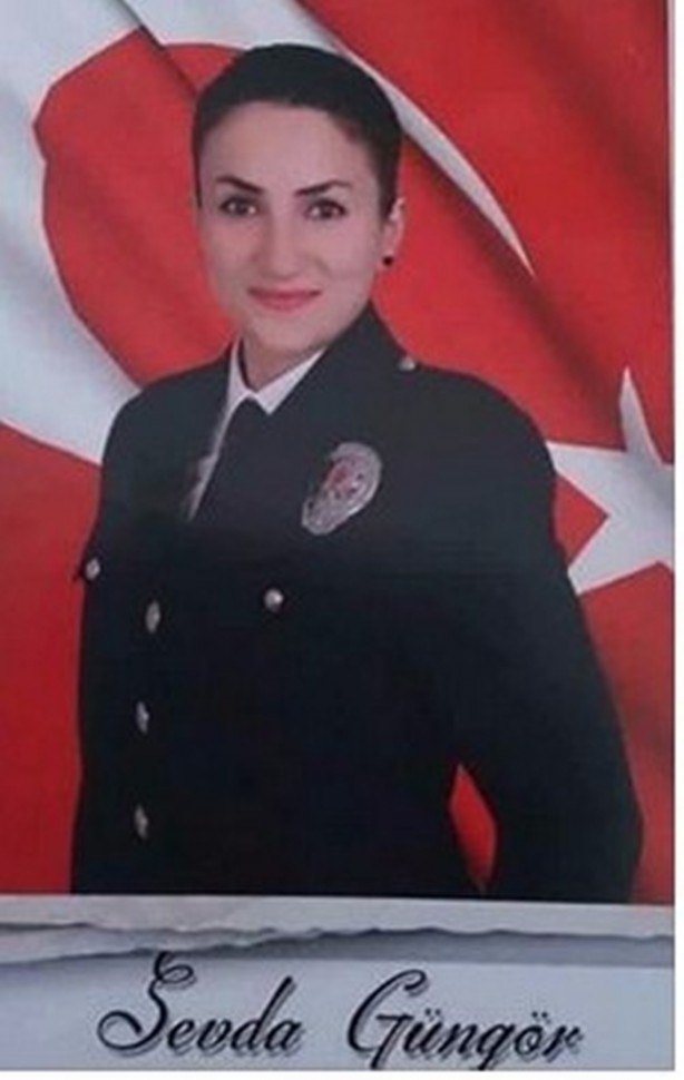 Foto - Darbe sırasında şehit olan polislerin isimleri!