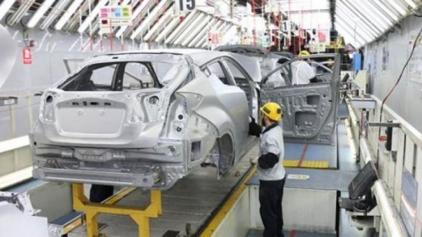 Foto - Darbe üstüne darbe! 7 otomotiv devi Rusya'dan çekilecek