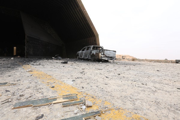 Foto - Darbeci Hafter'den kurtarılan Vatiyye Hava Üssü ilk kez görüntülendi