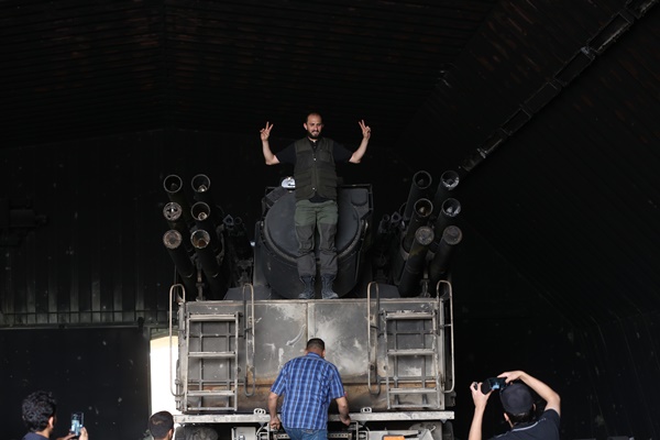Foto - Darbeci Hafter'den kurtarılan Vatiyye Hava Üssü ilk kez görüntülendi