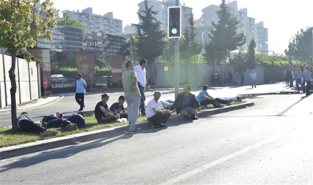 Foto - Darbeciler MİT'in çalışma binalarına da saldırmış