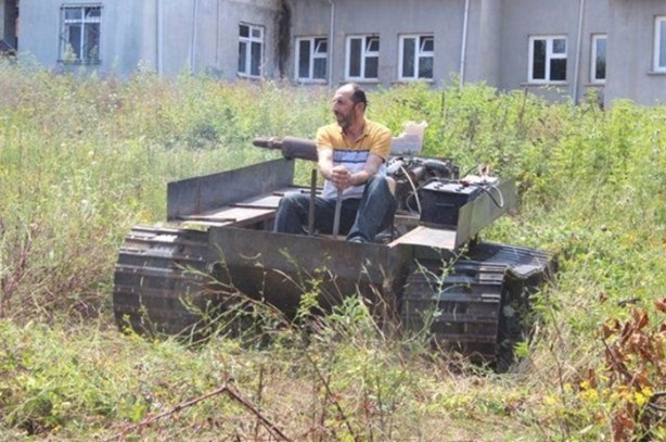 Foto - Darbecilere kızıp tank yaptı