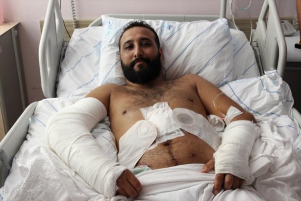 Foto - Darbeye direndi diye ikinci kattan attılar!