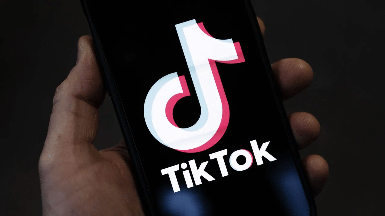 Darısı Türkiye'ye! Arnavutluk ahlaksızlığın çukuru TikTok'u resmen kapatıyor