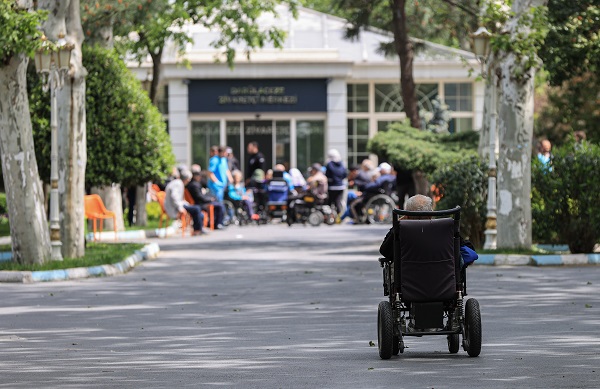 Foto - Darülaceze sakinleri oylarını kullanıyor