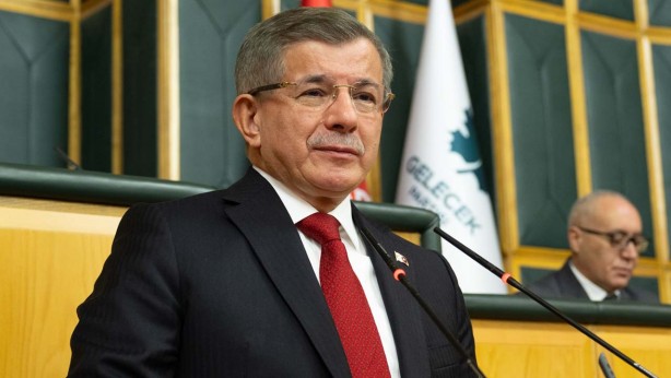 Foto - Davutoğlu’ndan büyük rezalet! Sen kendini ne zannediyorsun be adam