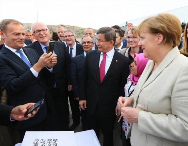Foto - Davutoğlu'nun Başbakanlıktaki 21 ayı