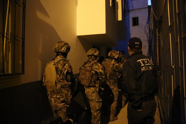 Foto - DEAŞ'a operasyon!