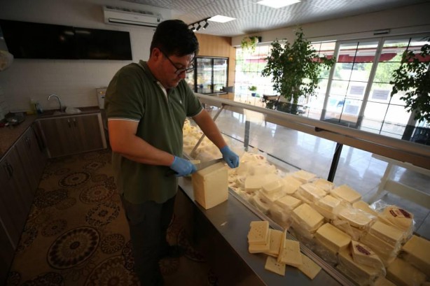 Foto - Dede mesleğini bırakamadı