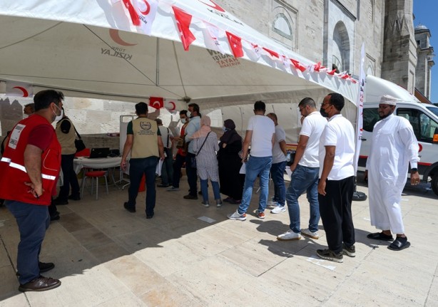 Foto - 'Dedelerimiz Çanakkale'de omuz omuza savaştı' dedi! Türk Kızılay'a kan bağışı