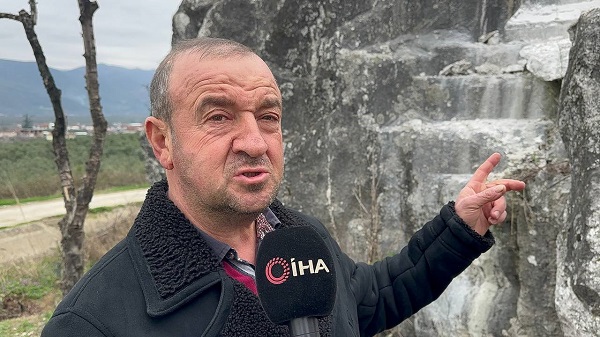 Foto - Defineciler adeta oraya dadandı! 2000 yıllık kaya mezarları bu hale geldi