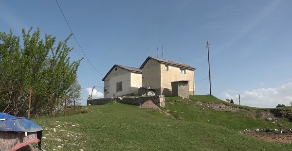 Foto - Defineciler bir kez daha 'yok artık' dedirtti! Binlerce yıllık tümülüsün altını böyle oydular