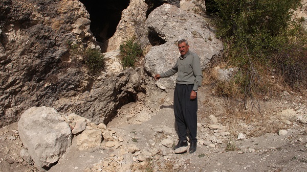 Foto - Defineciler tahrip etti! Tarihi alandan çıkanlar şaşırttı