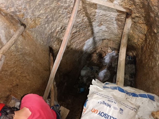 Foto - Definecilerden akıl almaz kazı: Mağarada şoke oldular