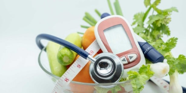 Foto - Defne yaprağı nasıl yakılır? Evde defne yaprağı yakmanın faydaları 