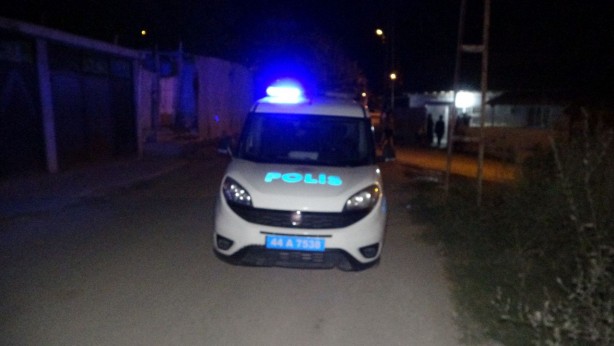 Foto - Dehşete düşüren olay! İdam edin bunları! Kesik boğazla sokakta böyle yardım istedi