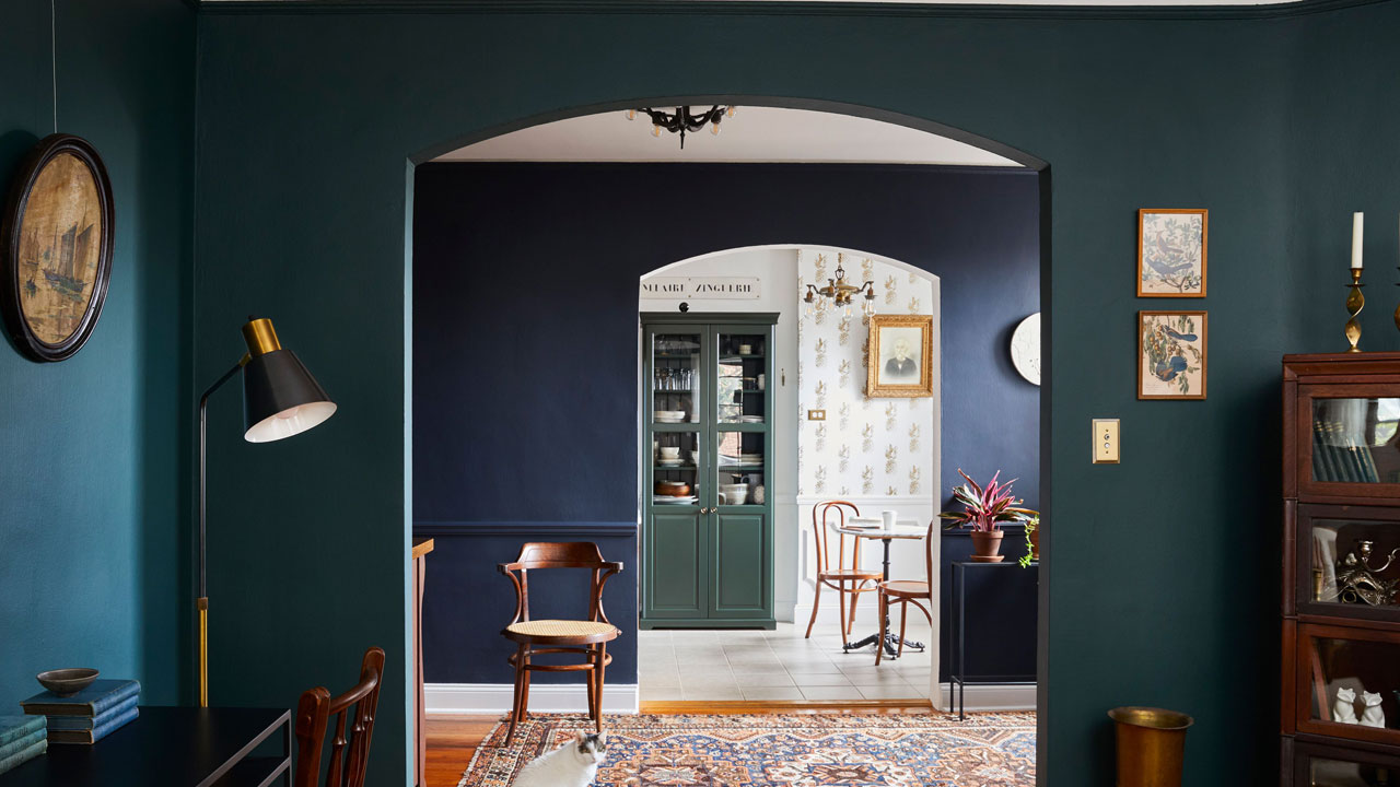 Dekorasyonda büyük yanlış! Bu renkler evleri küçük gösteriyor