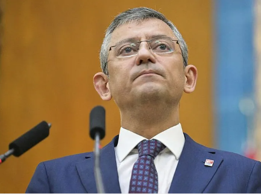 Foto - Delege satın alınarak genel başkan olan Özgür Özel’den de bu beklenirdi