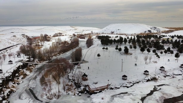Foto - Deli Çay eşsiz manzarası ile görenleri hayran bırakıyor!