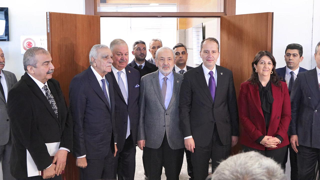 DEM Parti'den Fatih Erbakan'a ziyaret!