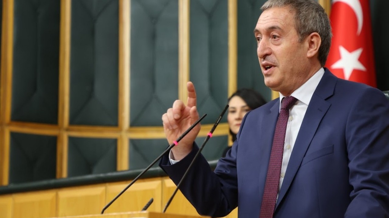 DEM Partili Bakırhan CHP’lilere sert çıktı: Öküz altında buzağı arıyorlar