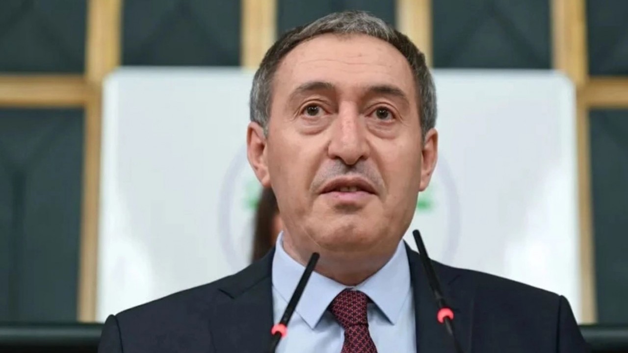 Foto - DEM Partili Bakırhan CHP’lilere sert çıktı: Öküz altında buzağı arıyorlar