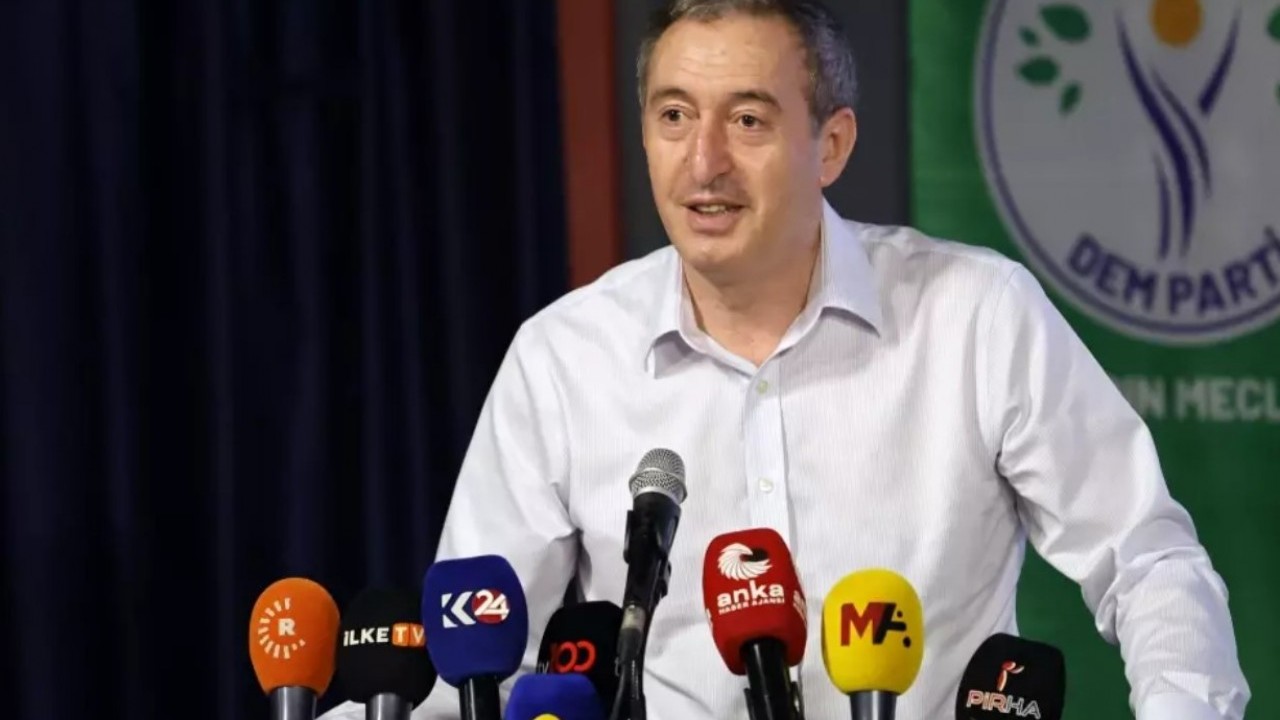 Foto - DEM Partili Bakırhan CHP’lilere sert çıktı: Öküz altında buzağı arıyorlar