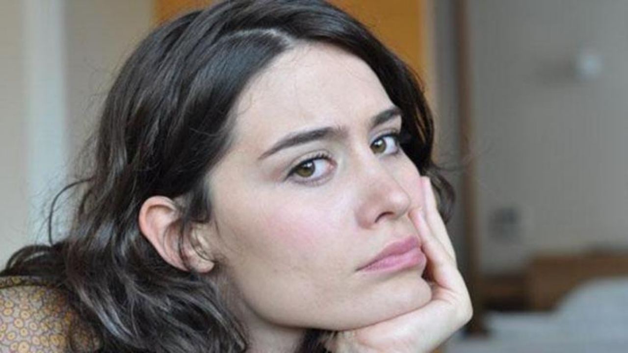 DEM Parti’nin teröristler için başlattığı "saç örme" akımına ünlü oyuncu da dahil oldu