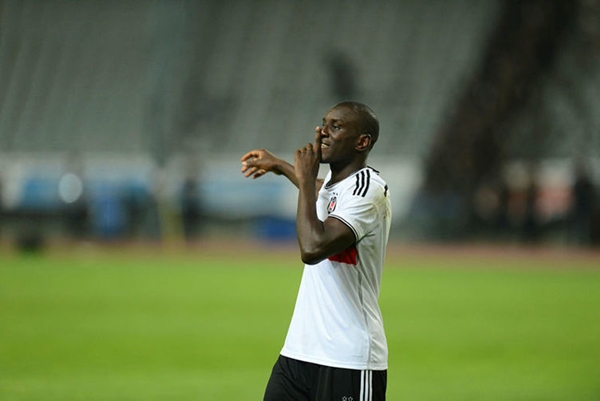 Foto - Demba Ba'dan Lyon açıklaması!