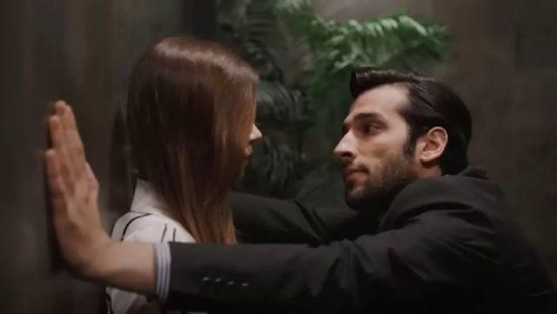 Foto - Demet Akalın bile Yalı Çapkını rezilliğine dayanamadı O sahne mide bulandırdı