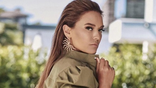 Foto - Demet Akalın, "Lanet olsun" deyip duyurdu! O sözleri şaşkına çevirdi