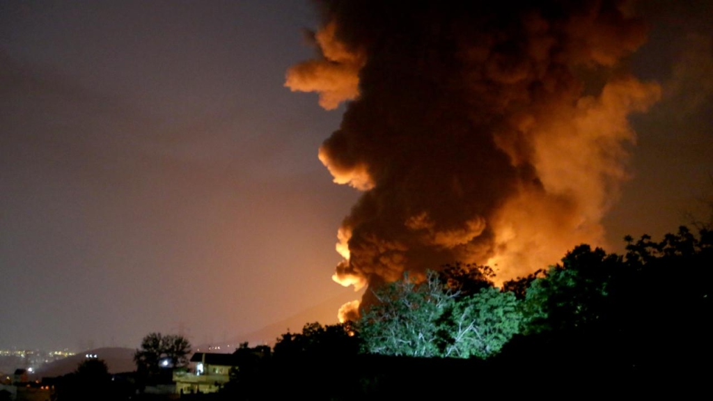 Foto - Demir Kubbe ve Davud Sapanı’nı aştılar! İran’dan Tel Aviv’i cehenneme çeviren füze stoğu hakkında açıklama 