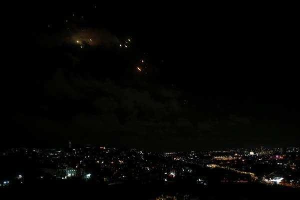 Foto - Demir kubbeyi delik deşik eden o füzeler! İran bunları ilk kez kullandı