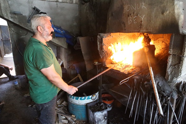 Foto - Demirciler bayramda işte bu sebeple kepenklerini açtı