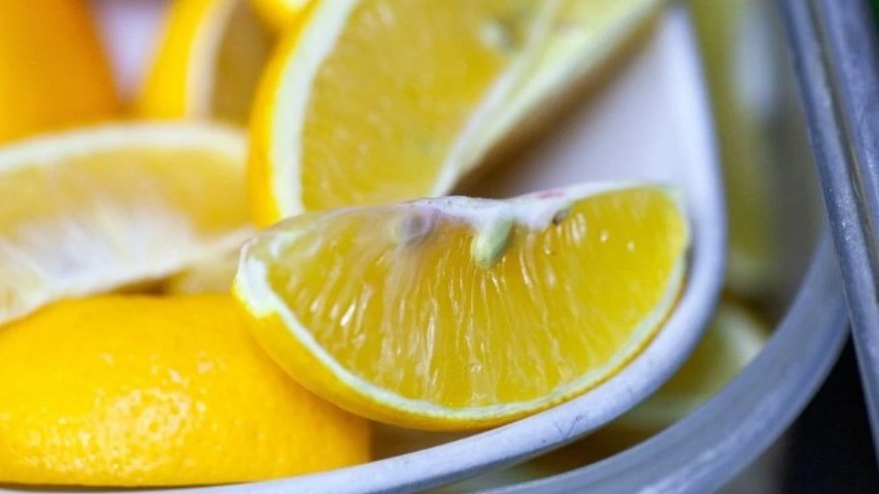 Foto - Demlerken kesinlikle bunu yapın! Çayın acı tadını götüren doğal yöntem açıklandı