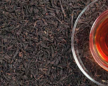 Foto - Demlikte kalan çayı sakın atmayın! Bayat çay şifa dağıtıyor: Faydaları nefes kesti