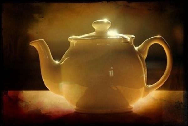 Foto - Demlikte kalan çayın faydaları