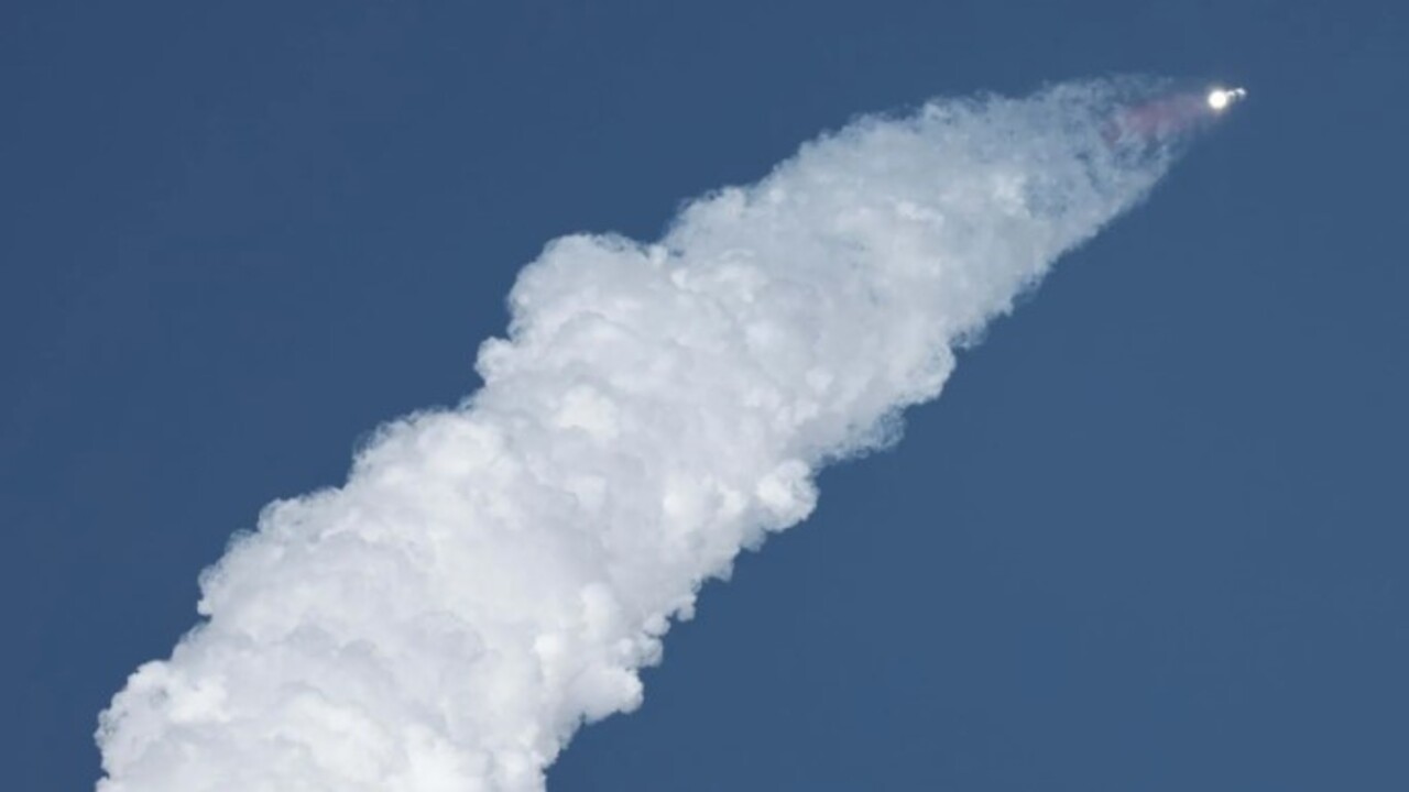 Foto - Deneme başarısız oldu! Elon Musk'ın Starship roketi havada parçalandı