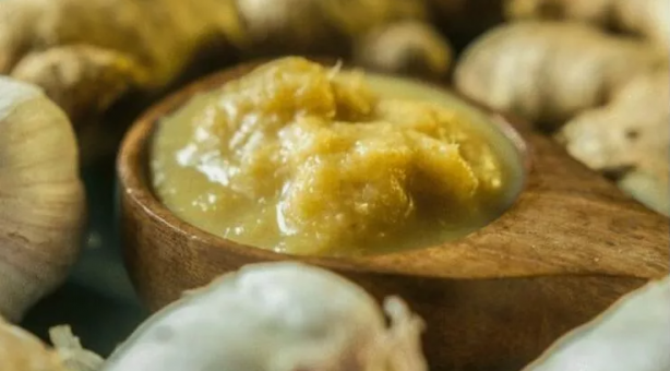 Deneyenler inanamıyor! Ayağınızın altına sürerseniz bakın ne oluyor